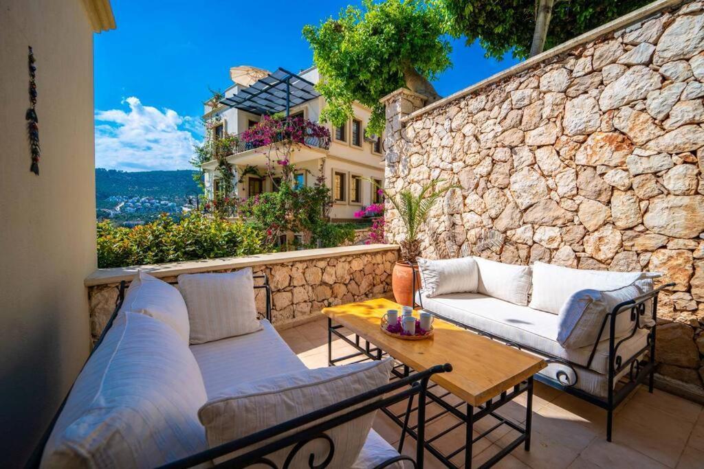 Azure Apartment With Sea View In Kalkan Exterior foto