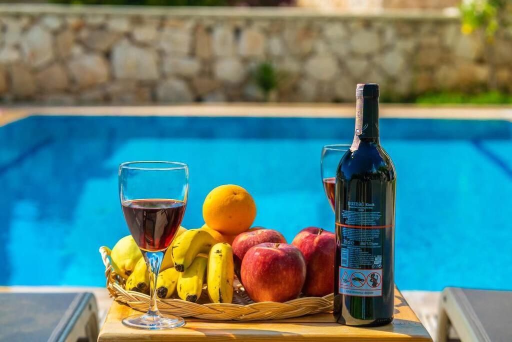 Azure Apartment With Sea View In Kalkan Exterior foto